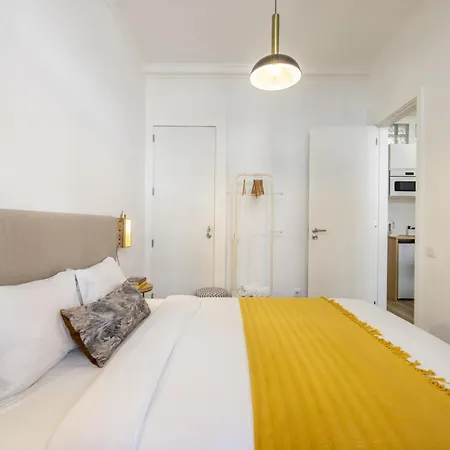 D&s - Loureiro 67 * Порту